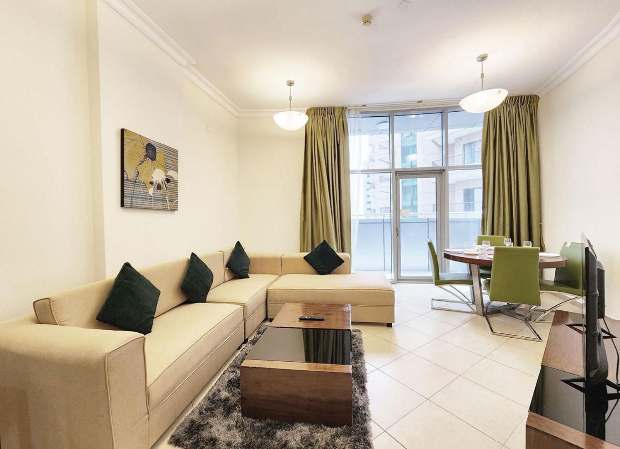 Apartamento Rh- Modern Urban Oasis, Spacious 02Rb Near Mall Of Emirates Dubái Exterior foto